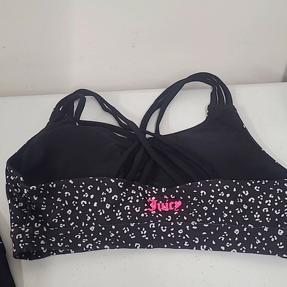 Like new Juicy Couture sport excercise or casual top and bottom matching set. - Picture 3 of 9
